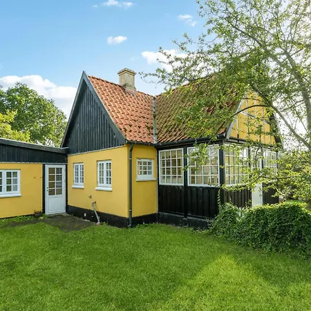 3 Bedroom Awesome In Дом отдыха *